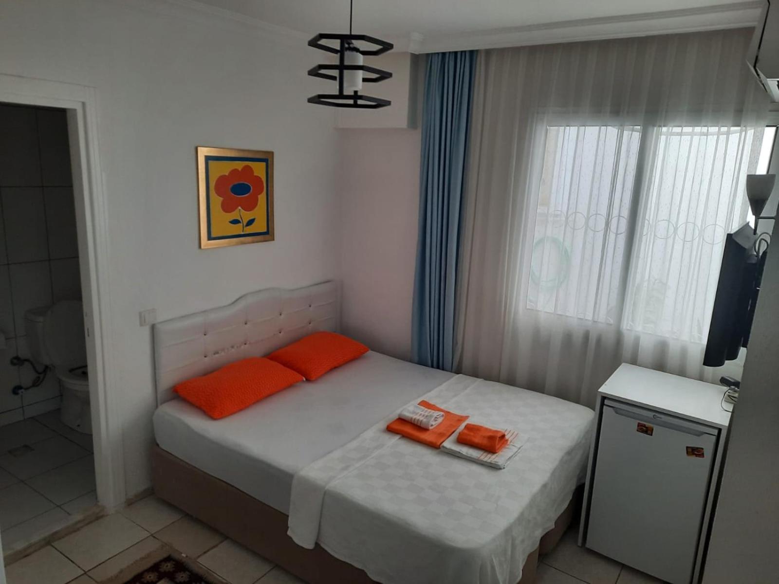 Beyaz Apart Pansiyon Çeşme Exterior photo