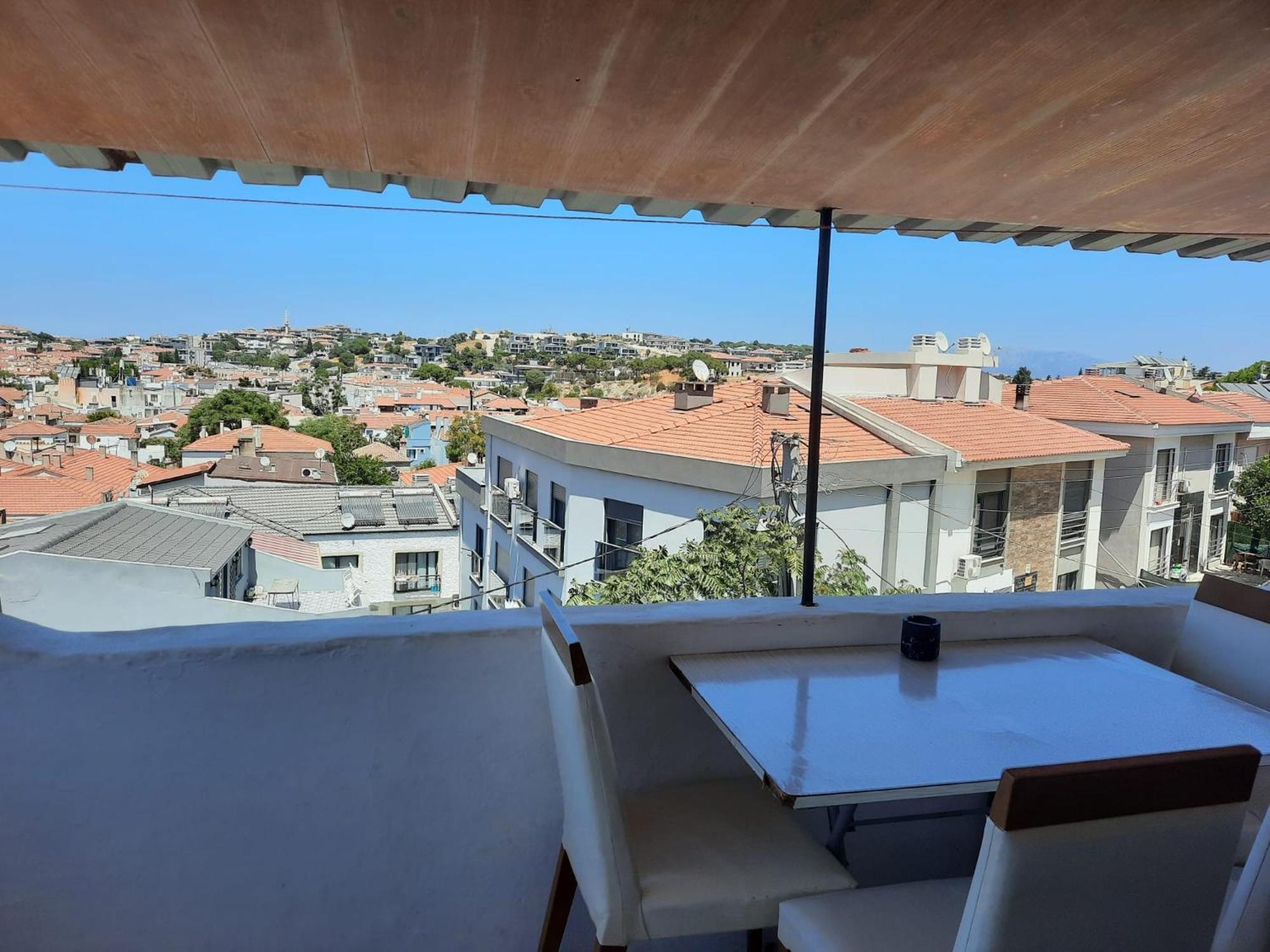 Beyaz Apart Pansiyon Çeşme Exterior photo