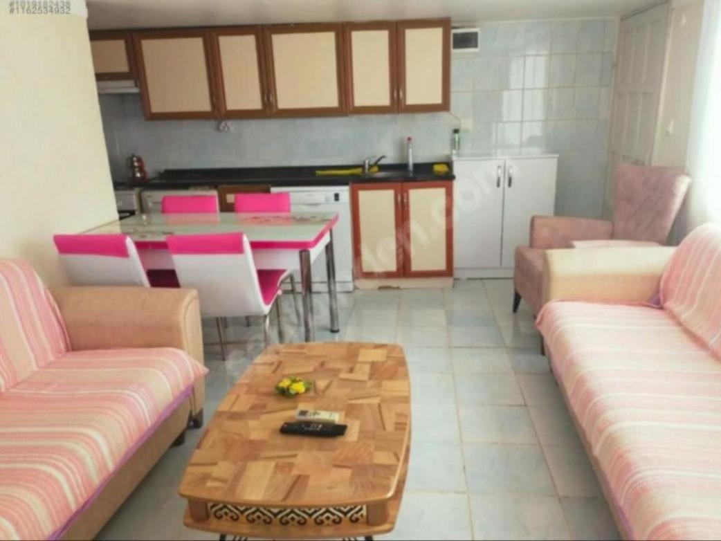 Beyaz Apart Pansiyon Çeşme Exterior photo